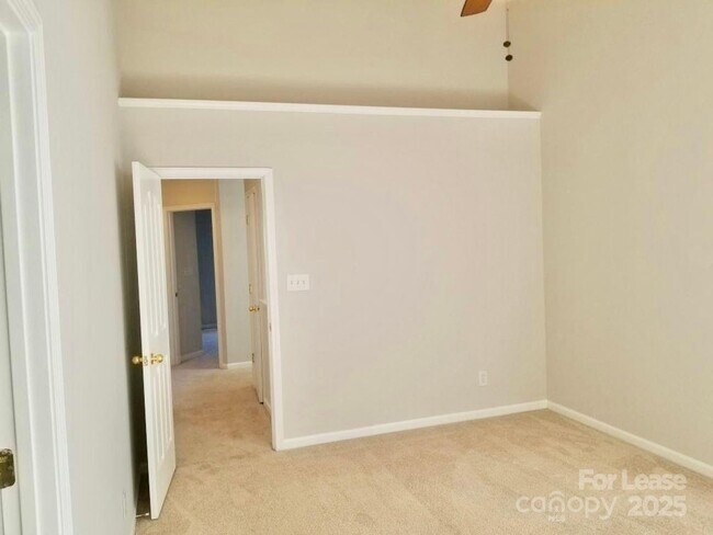 Building Photo - 3567 Creeping Flora Ln