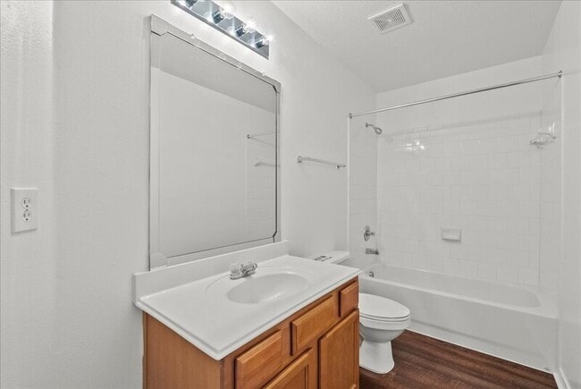 Building Photo - 5136 Caicos Calle