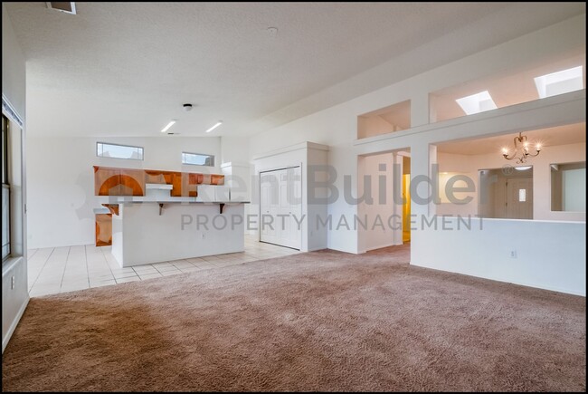 Building Photo - *** WOW PRICE REDUCTION JUST IN TIME FOR S...