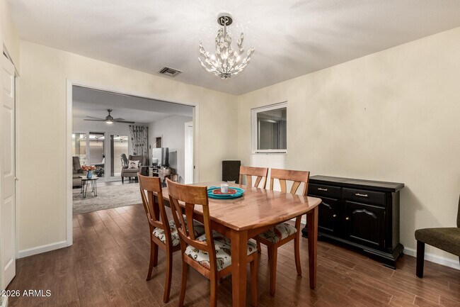 Building Photo - 475 Leisure World