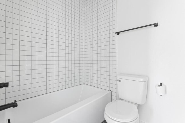 Building Photo - 787 NE Bryant St