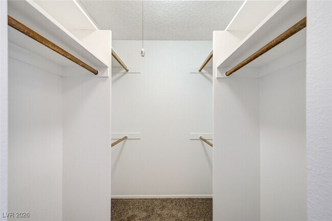 Building Photo - 4830 El Escorial Dr