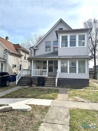 Building Photo - 4032 Vermaas Ave