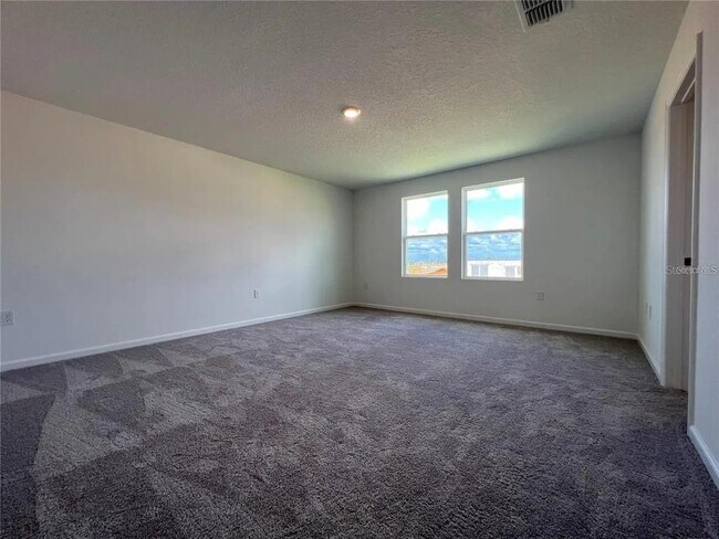 Building Photo - 2217 Crossbow St