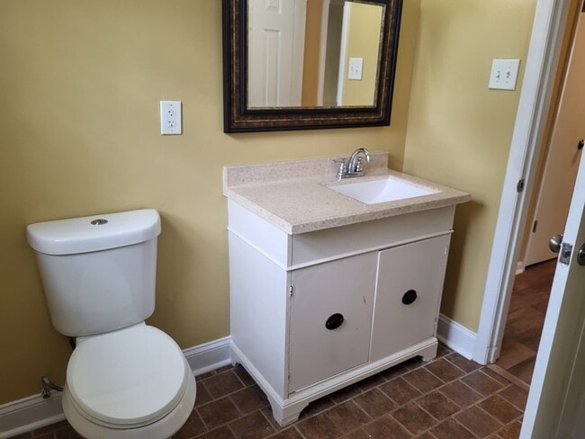 Building Photo - 3914 Mc Vay St SW