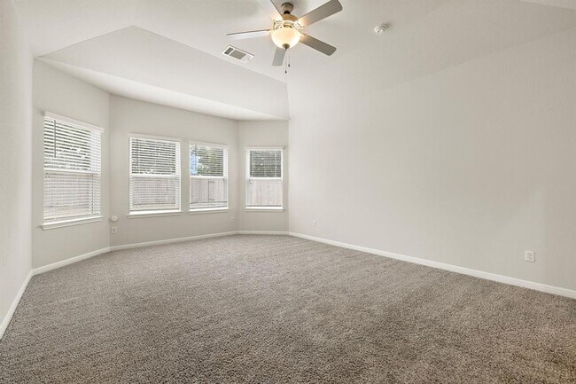 Building Photo - 205 Durango Downs Dr