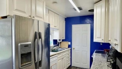 Building Photo - 1508 N Woodridge Ave