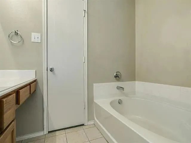 Building Photo - 3108 Nandina St