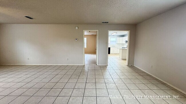 Building Photo - 2411 93rd Pl