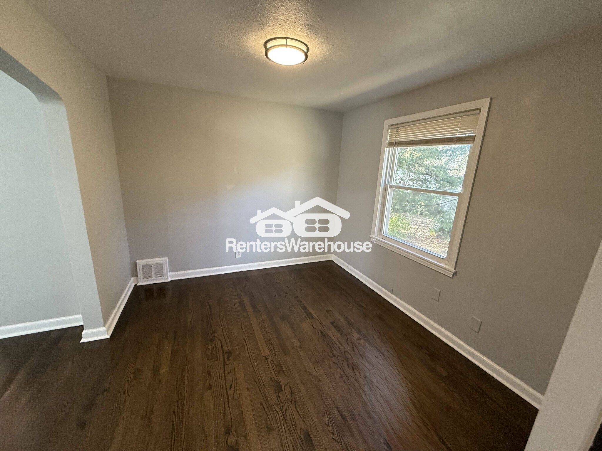 Building Photo - 6642 Indiana Ave