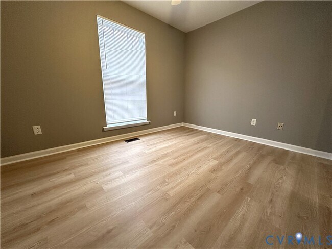 Building Photo - 3000 Ramsey Dr