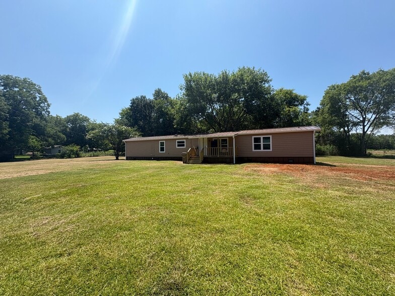 Building Photo - 109 Bonner's Ferry Rd