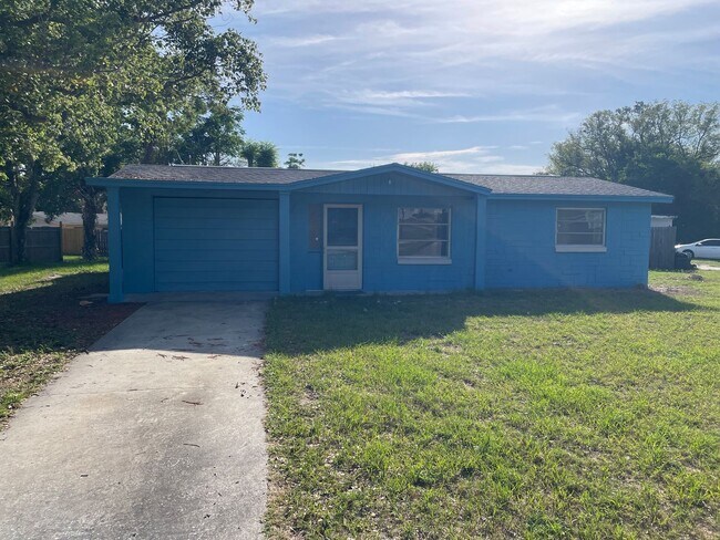 Primary Photo - 2/1/1 New Port Richey