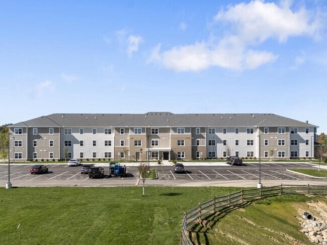 Building Photo - Hemming Crossing