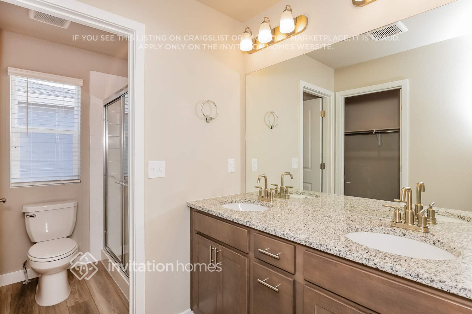 Building Photo - 13613 Arriba Dr