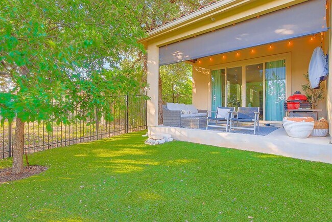 Building Photo - 4106 Paleleaf Ln