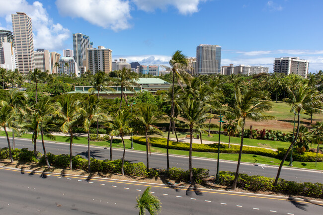 Pool deck view - 1920 Ala Moana Blvd