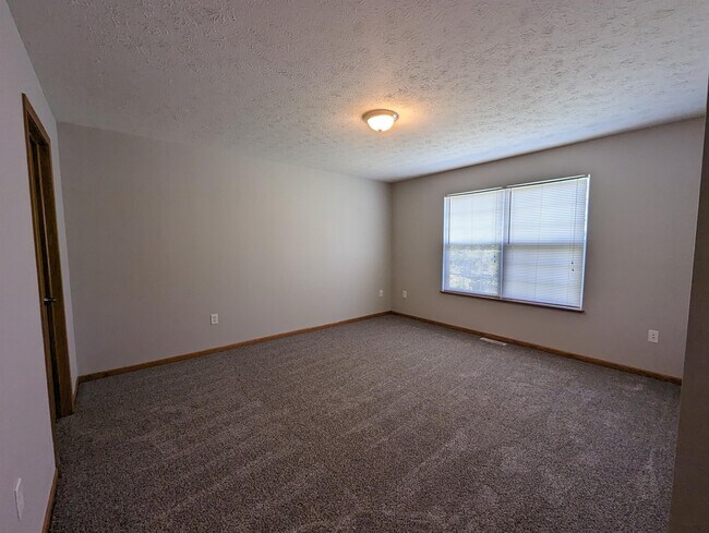 Building Photo - 3540 St Anthony Way