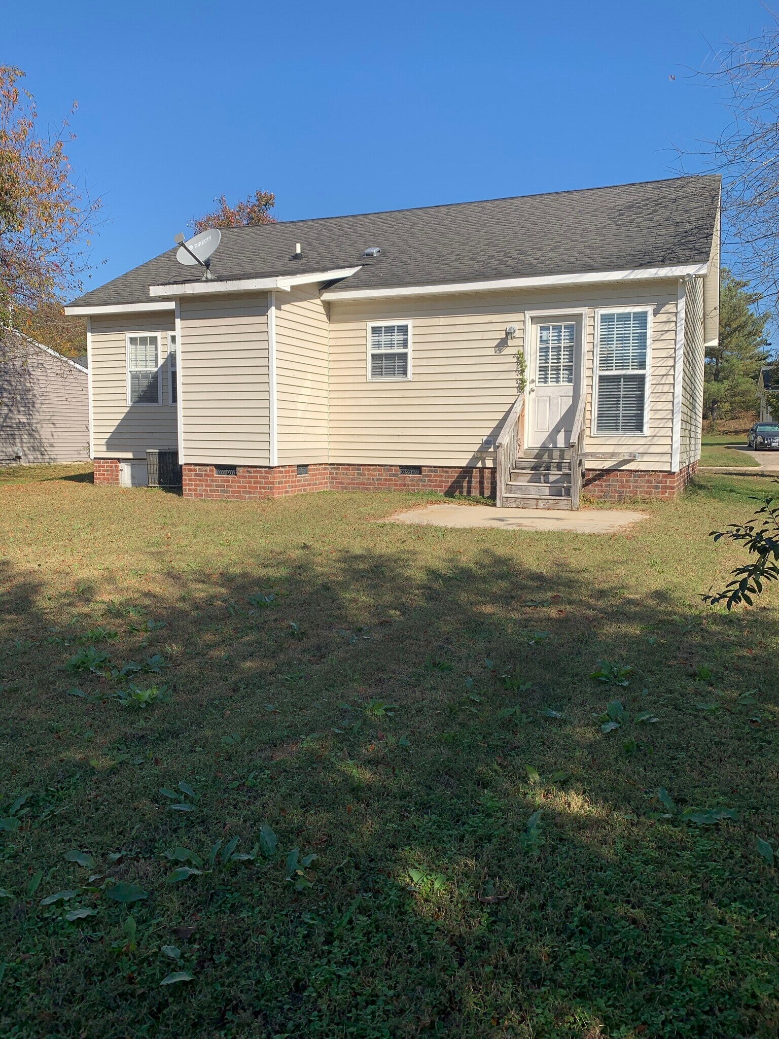 Rear view - 5516 Bellcamp Ct