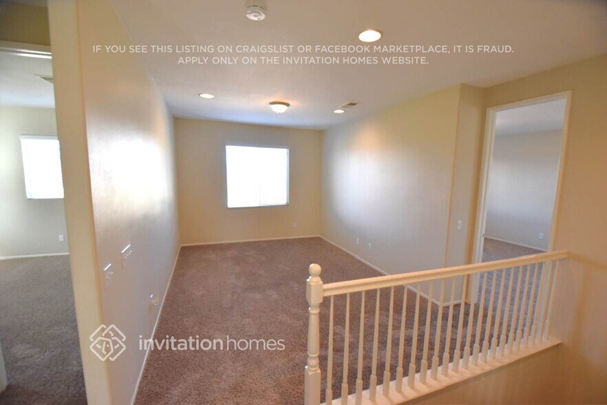 Building Photo - 1956 Montanra Ln