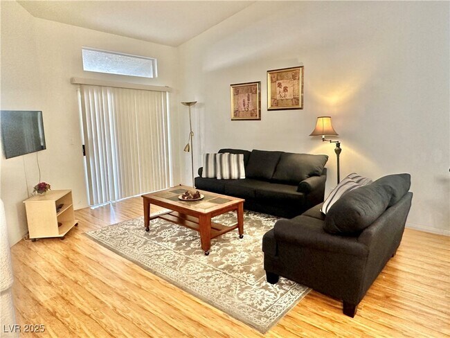 Building Photo - 9708 Fionna Ln