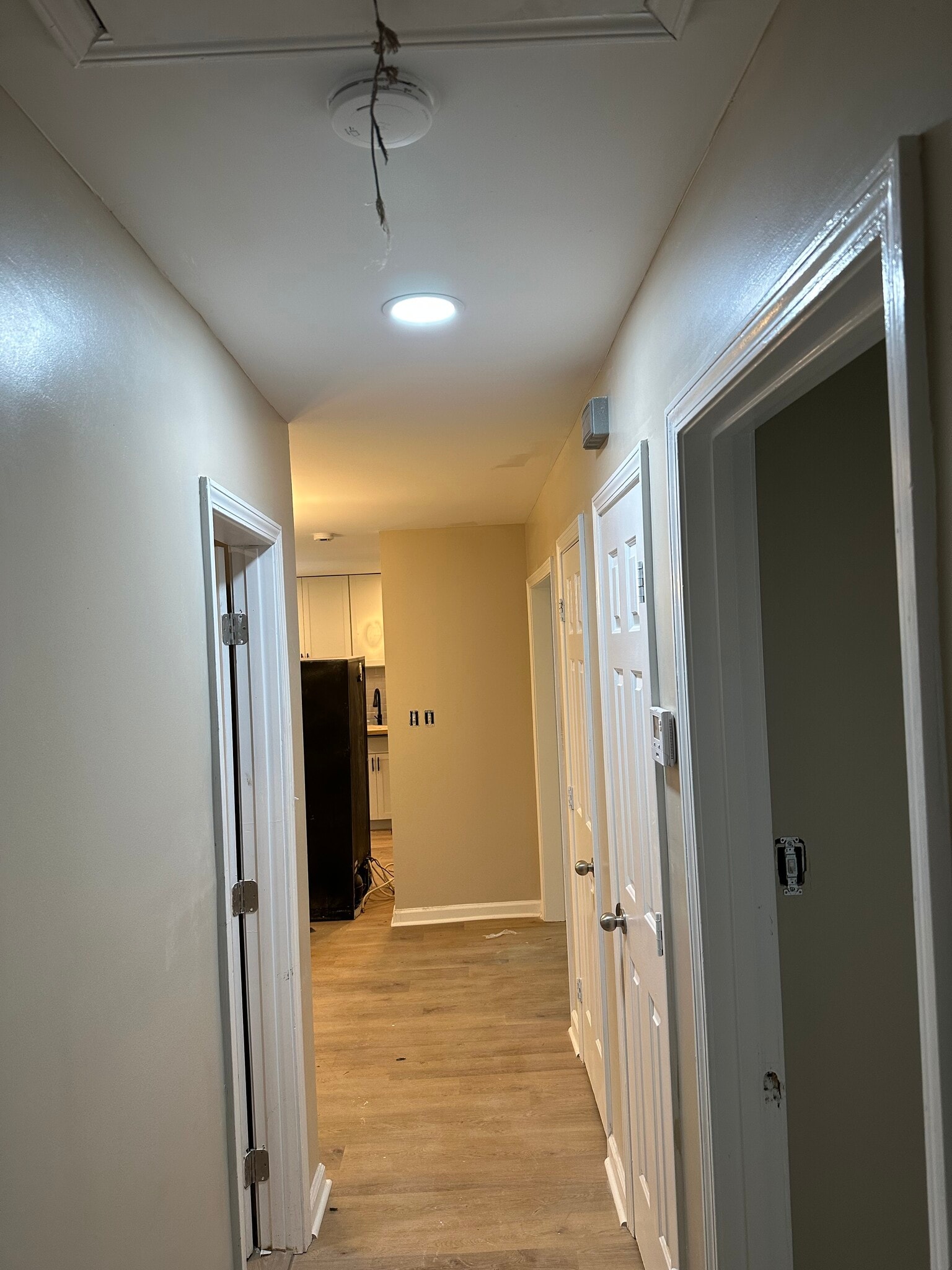 Hallway - 1415 Vancouver Dr