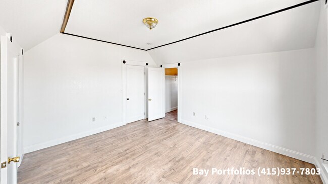 Building Photo - 1239 Haskell St