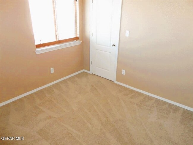 Building Photo - 3984 Tierra Venado Dr