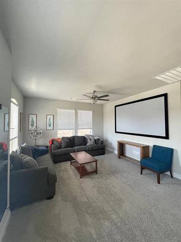 Building Photo - 908 Lamp Post Ln