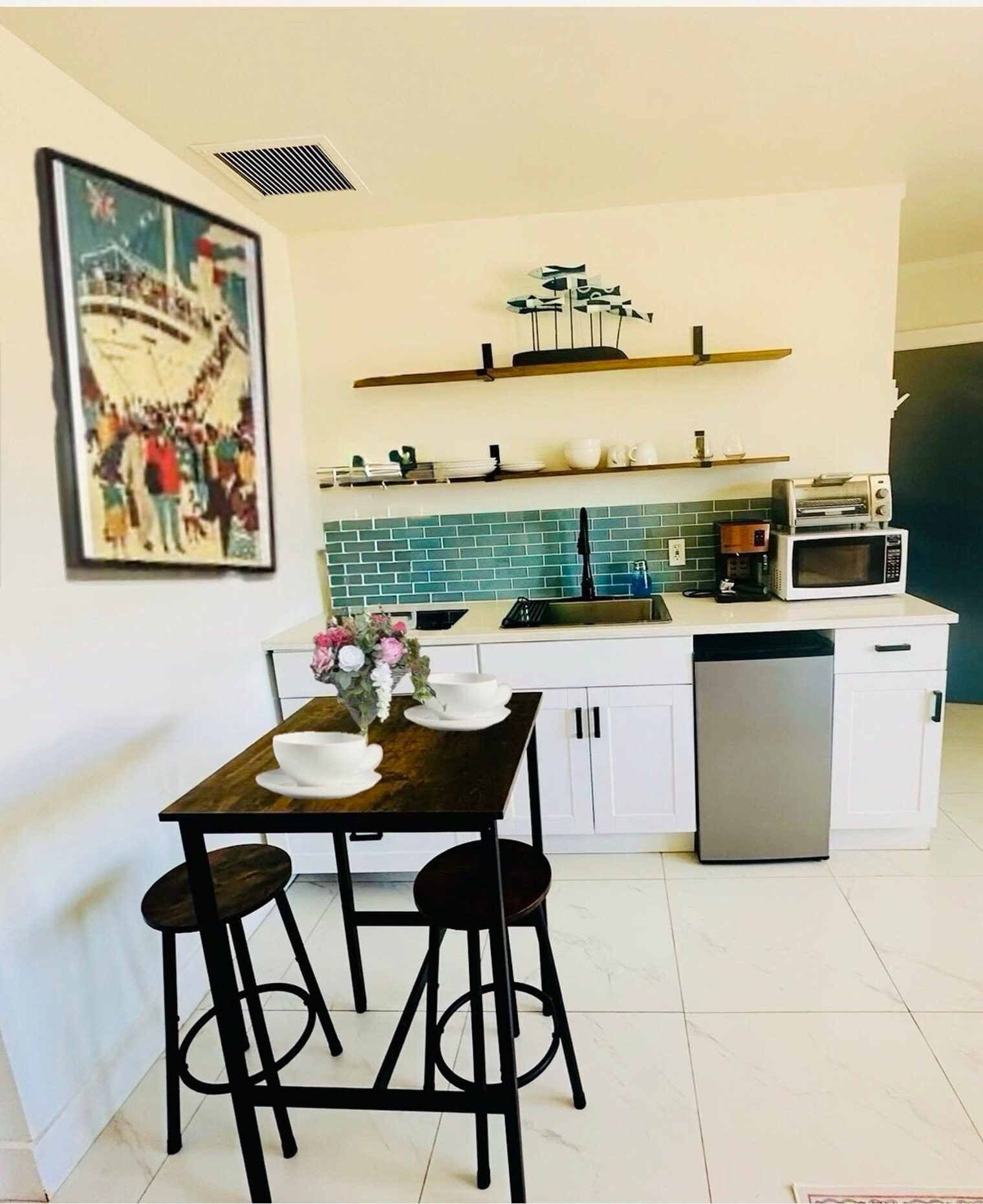 Building Photo - 2932 NW 10th Ave