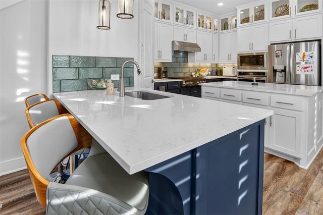 Building Photo - 14521 Walsh Ave