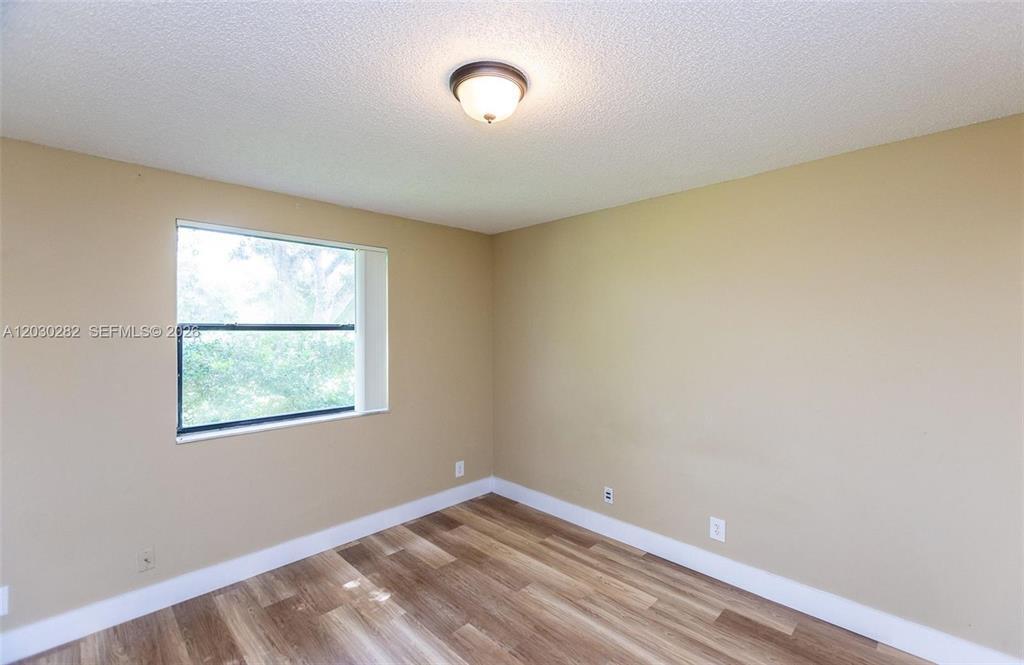 Building Photo - 5721 Riverside Dr