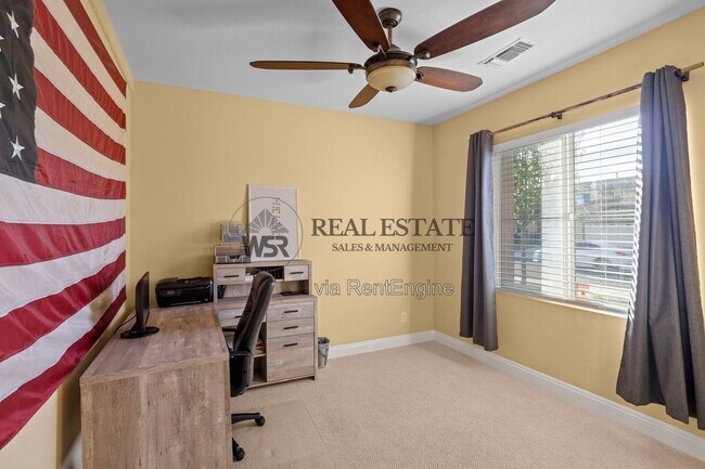 Building Photo - 16704 Fox Trot Ln