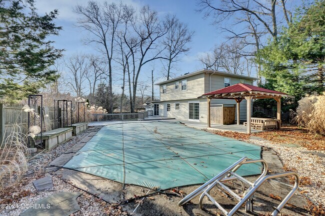 Building Photo - 22 Brookside Ct