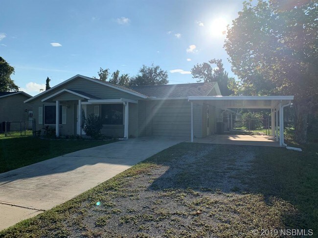 Building Photo - 3404 Juniper Dr