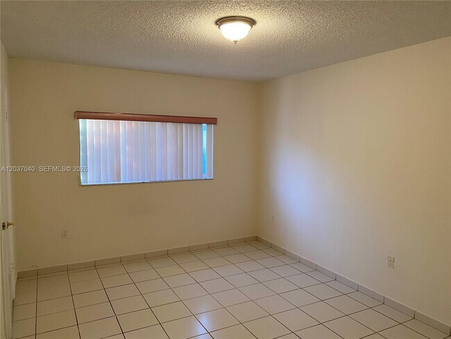 Building Photo - 3566 W 80th St