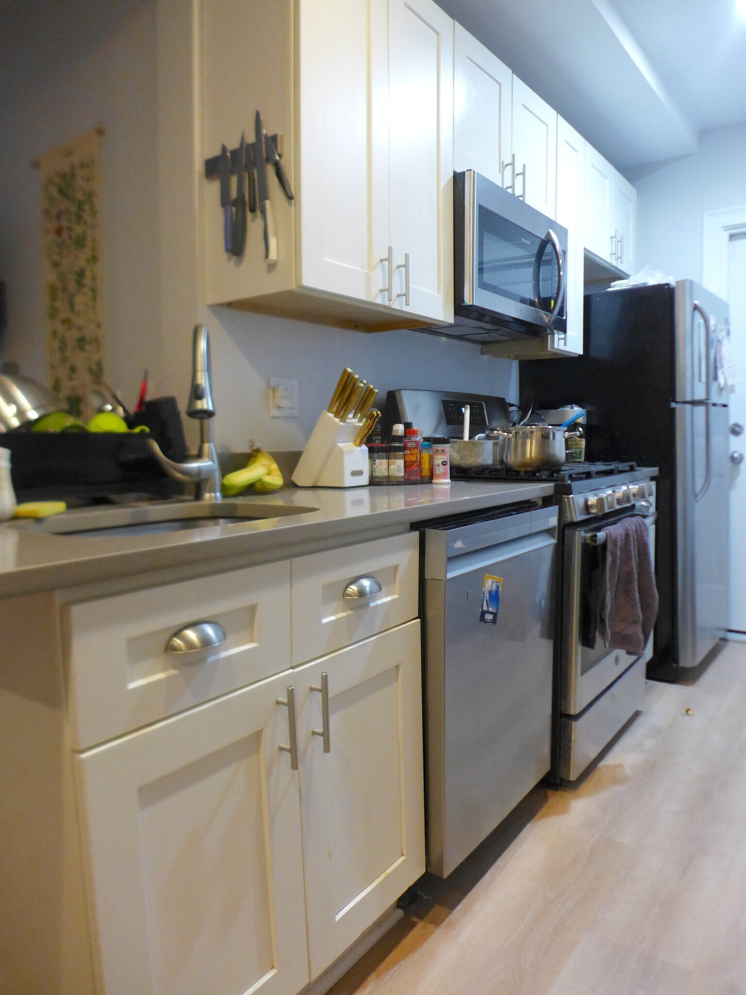 Building Photo - 726 Parker St