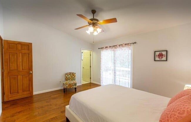 Building Photo - 4608 Cliffstone Cove