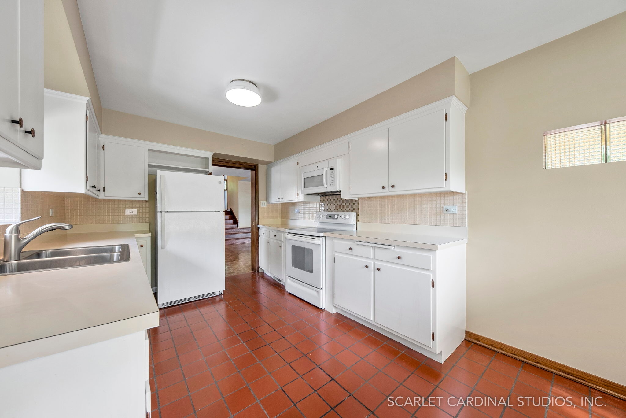 Kitchen - 500 S Madison Ave