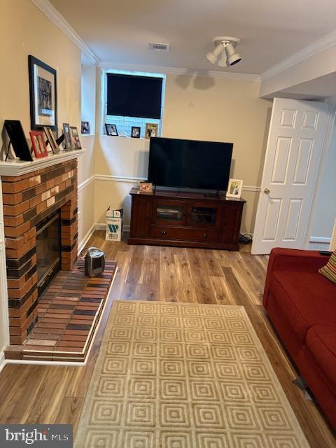 Building Photo - 15640 Montview Dr