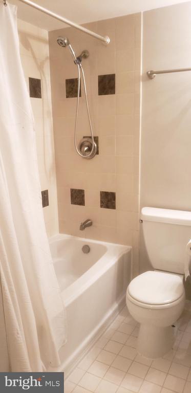 Building Photo - 9109 Barrick St