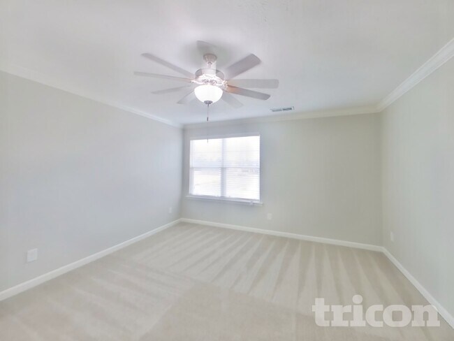 Building Photo - 415 Middleton Ln