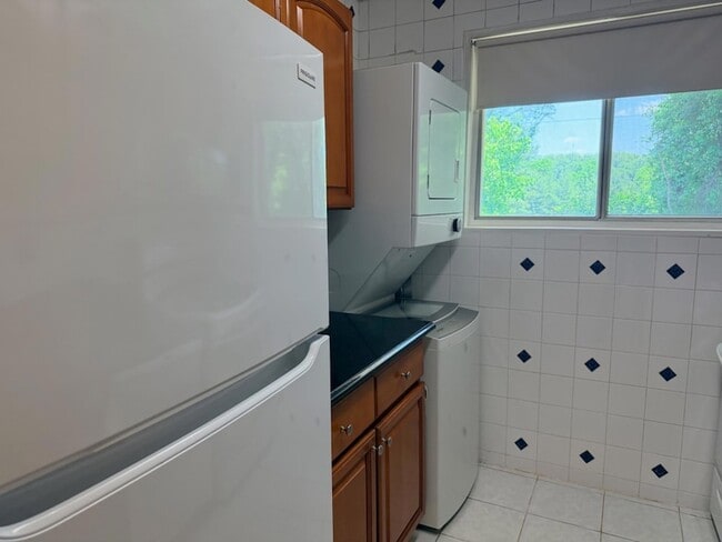Building Photo - 2839 Kalmia Lee Ct