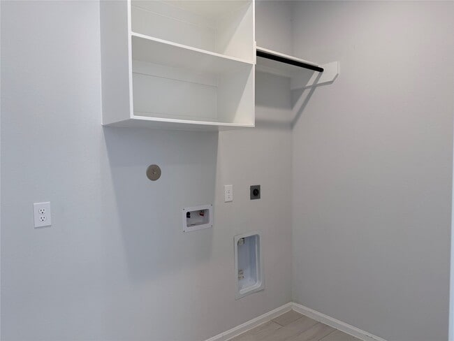 Building Photo - 10503 Shining Dawn Wy