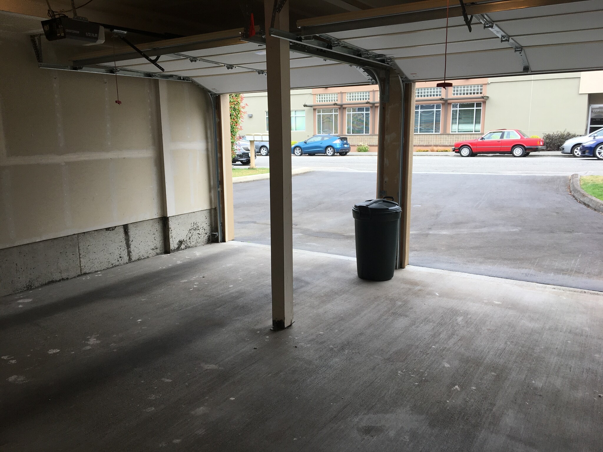 Two-car private garage - 610 Glen St