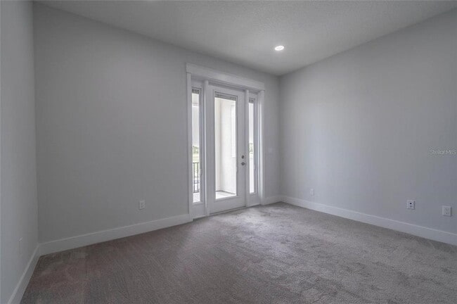 Building Photo - 2820 Isles Wy
