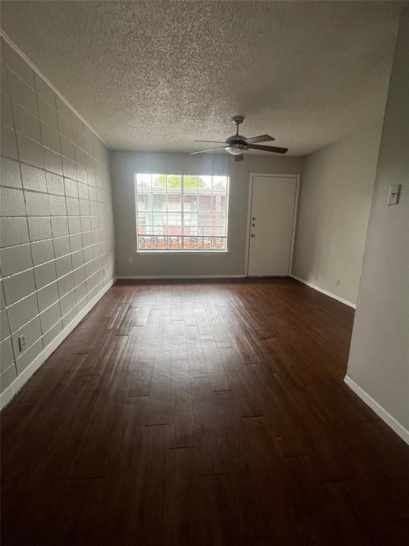 Building Photo - 311 E 31st St