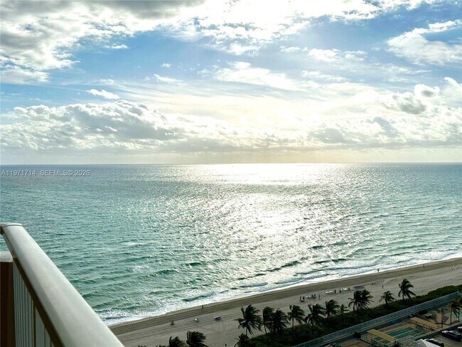 Building Photo - 1950 S Ocean Dr