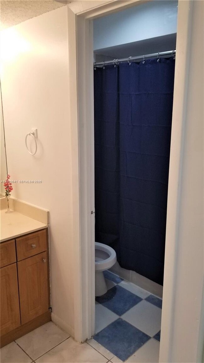 Building Photo - 9723 SW 138th Ave