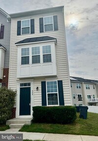 Building Photo - 509 Rolling Valley Dr